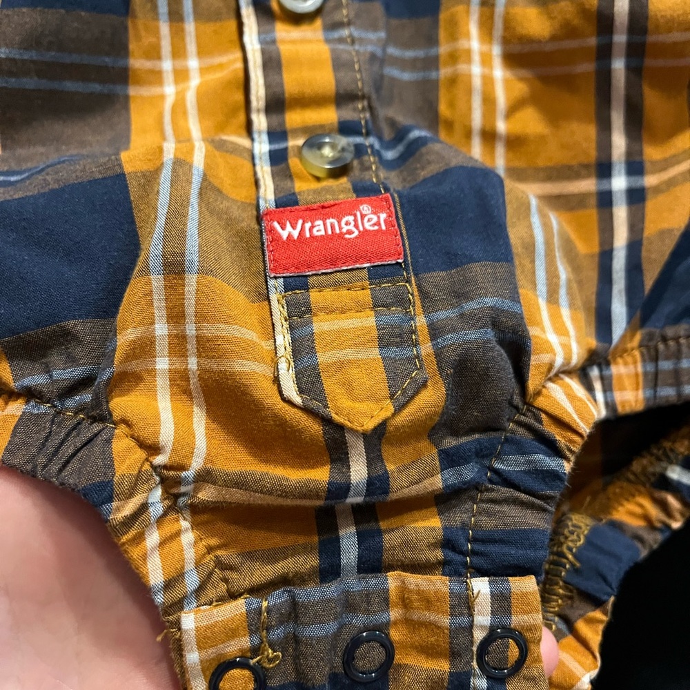 Wrangler Vibrant Orange and Blue Button Down Shirt - Picture 5 of 6